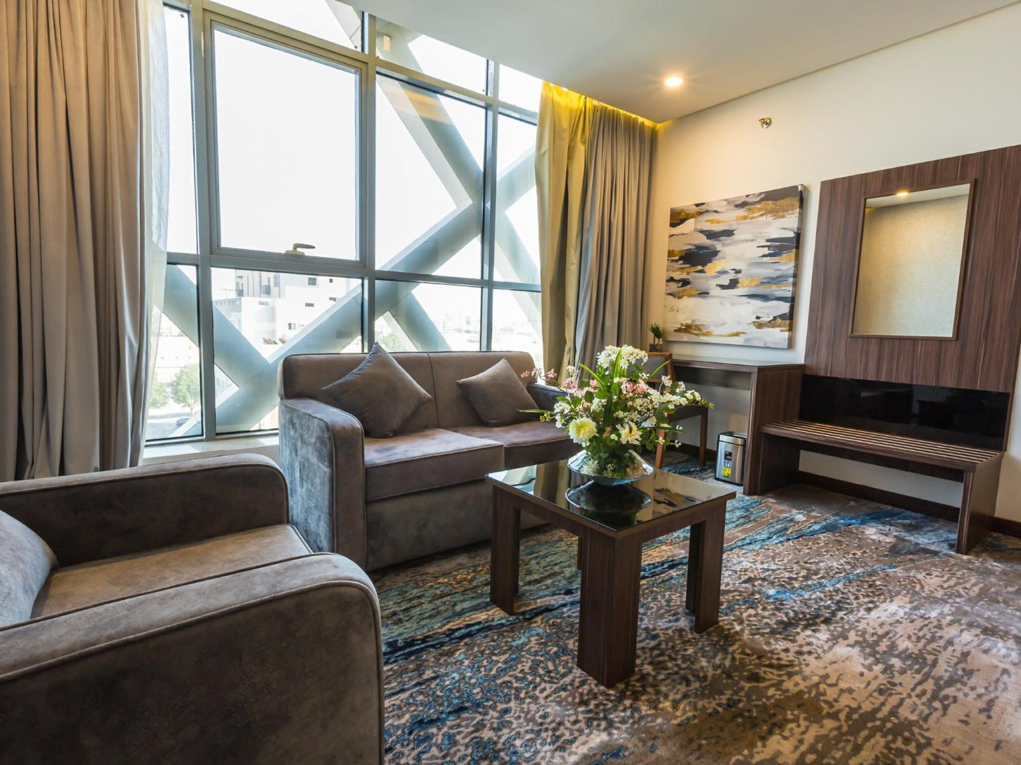 White Diamond Hotel Sari Dzsidda Kültér fotó